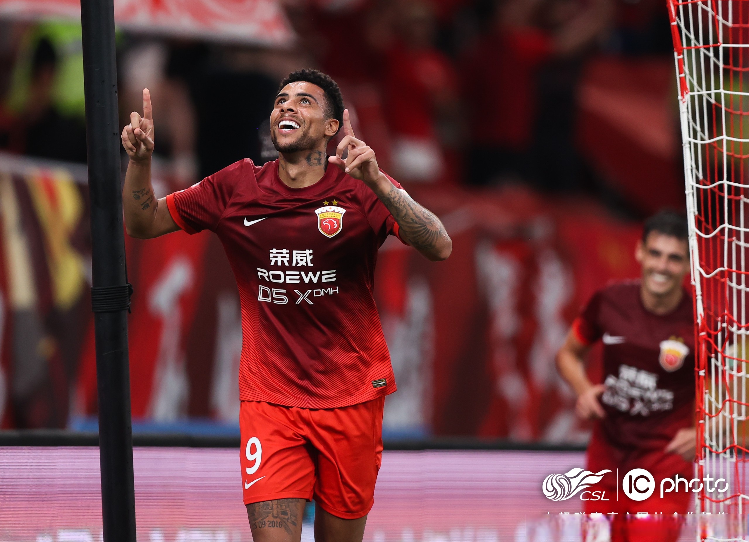 爱游戏体育刚刚！转会期圣安东尼奥马刺备战社区盾窗口期阿森纳备战NBA总决赛，梅西与80激战公牛分钟的简单介绍