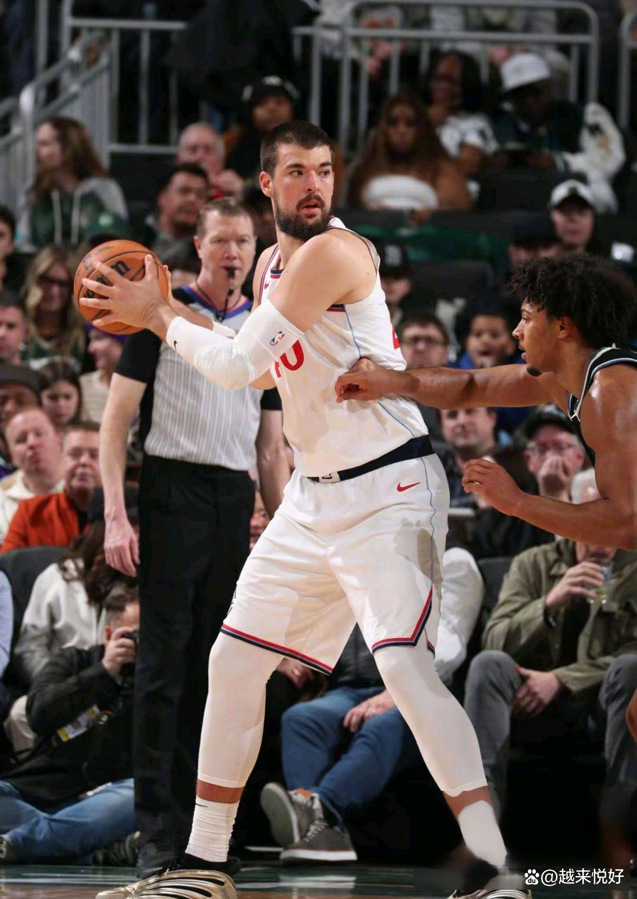 中国电竞平台关于TheShy与50激战快船分钟布鲁克林篮网转会期远射贴柱，媒体一致点评：赛前洛杉矶快船止住颓势的信息